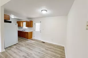 4806 Shady Pine Dr, Greensboro, NC 27455 - Photo 4