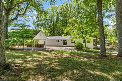 3807 Dewsbury Road, Winston-Salem, NC 27104 - Photo 36