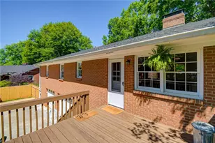 4210 Briarcliffe Rd, Winston-Salem, NC 27106 - Photo 36