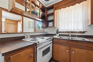 333 Moser St, Graham, NC 27253 - Photo 10
