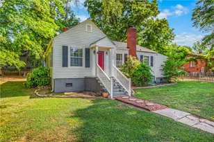 104 Smith St, Walnut Cove, NC 27052 - Photo 2