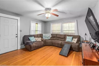 104 Smith Street, Walnut Cove, NC 27052 - Photo 4