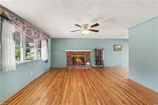 119 Lakeview Cir, Thomasville, NC 27360 - Photo 4