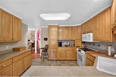 13 Hickory, Elon, NC 27244 - Photo 16