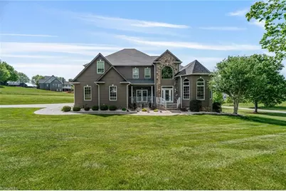 891 Olde Charter Circle, Jefferson, NC 28640 - Photo 2