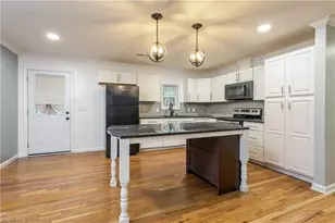 4768 N Cherry St, Winston-Salem, NC 27105 - Photo 6