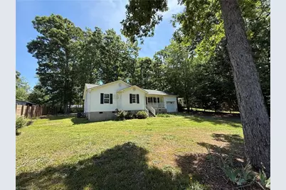 1717 Lantern Drive, Asheboro, NC 27205 - Photo 4