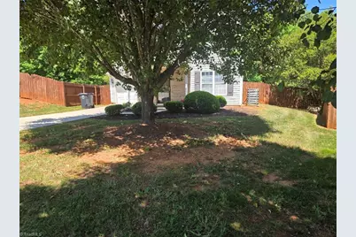 7 Apple Ridge Court, Greensboro, NC 27406 - Photo 2