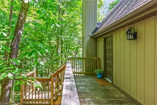 1916 Chateau Ridge, Winston-Salem, NC 27103 - Photo 30