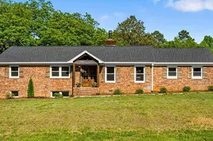 2006 Ledford Rd, Greensboro, NC 27406 - Photo 2