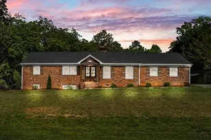 2006 Ledford Rd, Greensboro, NC 27406 - Photo 1