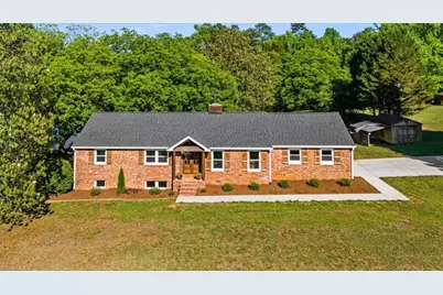 2006 Ledford Road, Greensboro, NC 27406 - Photo 26