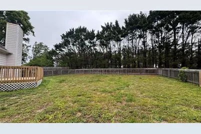 17 Planters Wood Trail, Greensboro, NC 27407 - Photo 4