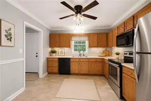 101 Troonsway Rd, Winston-Salem, NC 27127 - Photo 4