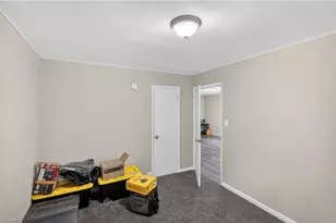 17 19 21 23 29 31 Hunter St, Thomasville, NC 27360 - Photo 22