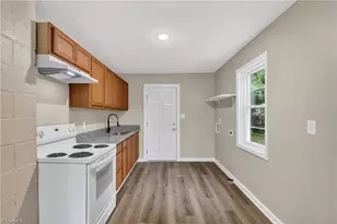 17 19 21 23 29 31 Hunter St, Thomasville, NC 27360 - Photo 44