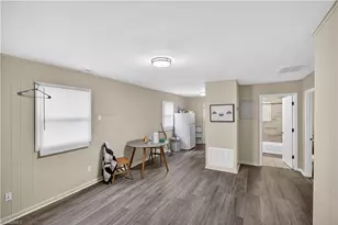 17 19 21 23 29 31 Hunter St, Thomasville, NC 27360 - Photo 20