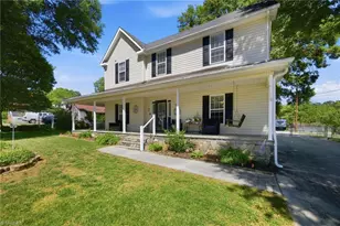206 3rd Ave, Taylorsville, NC 28681 - Photo 8