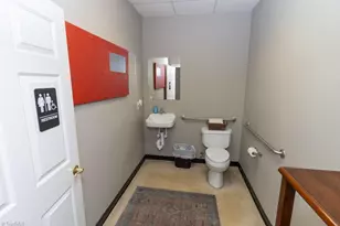 2014 New Garden Rd, Greensboro, NC 27410 - Photo 12