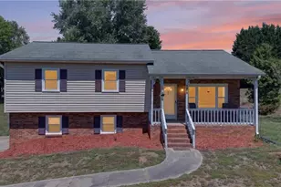 5378 Buxbury Ct, Walkertown, NC 27051 - Photo 2
