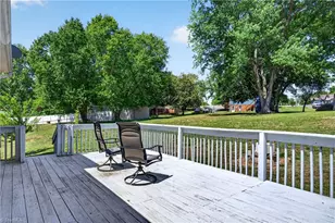 5378 Buxbury Ct, Walkertown, NC 27051 - Photo 16
