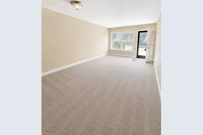 2804 Carriage Drive #E, Winston-Salem, NC 27106 - Photo 2