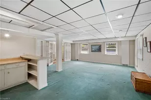 2703 Tillbrook Pl, Greensboro, NC 27408 - Photo 20