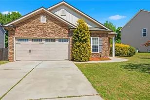 4035 St Johns St, High Point, NC 27265 - Photo 1