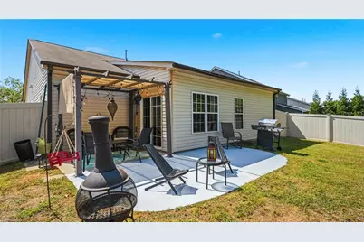 4035 Saint Johns Street, High Point, NC 27265 - Photo 32