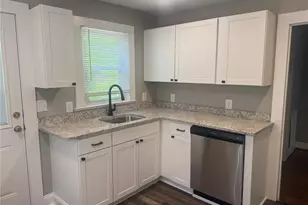 401 N 4th Ave, Mayodan, NC 27027 - Photo 2