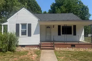 401 N 4th Ave, Mayodan, NC 27027 - Photo 1