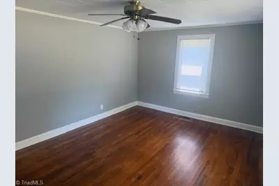 401 N 4th Avenue, Mayodan, NC 27027 - Photo 10