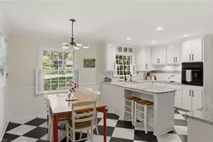 1117 Huntingdon Rd, Winston-Salem, NC 27104 - Photo 12