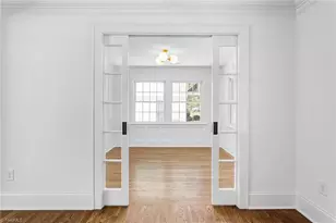 1109 Buckingham Rd, Greensboro, NC 27408 - Photo 6