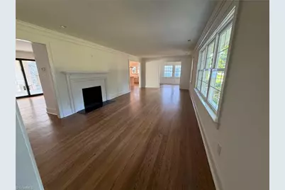 1109 Buckingham Road, Greensboro, NC 27408 - Photo 10