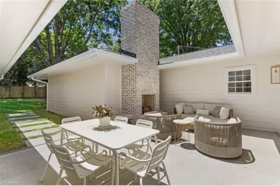 1109 Buckingham Road, Greensboro, NC 27408 - Photo 40