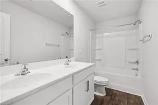 5105 Black Frst Dr, Greensboro, NC 27405 - Photo 18