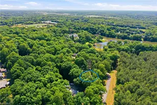 4839 Forest Lake Dr, Mebane, NC 27302 - Photo 4