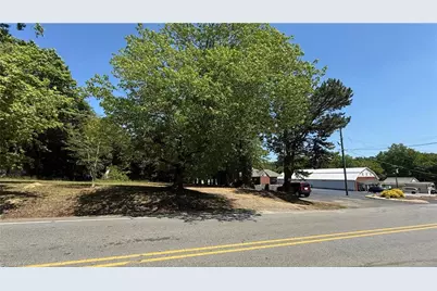 945 Fisher Ferry Street, Thomasville, NC 27360 - Photo 6