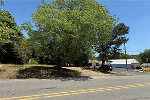 945 Fisher Ferry St, Thomasville, NC 27360 - Photo 6