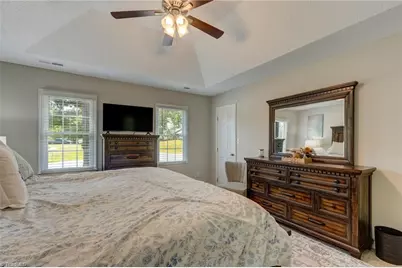 626 Creekridge Drive, Eden, NC 27288 - Photo 16