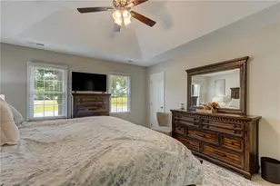 626 Creekridge Dr, Eden, NC 27288 - Photo 16
