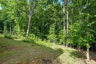 626 Creekridge Dr, Eden, NC 27288 - Photo 30