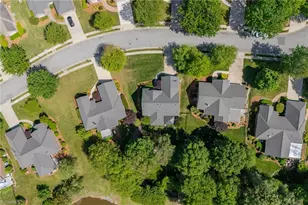 1724 Mirabeau Ct, High Point, NC 27265 - Photo 4