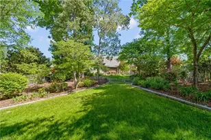 1724 Mirabeau Ct, High Point, NC 27265 - Photo 30