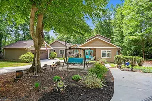 5409 Dobson Rd, Greensboro, NC 27410 - Photo 2