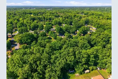 000 Sunset Drive, Eden, NC 27288 - Photo 12