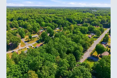 000 Sunset Drive, Eden, NC 27288 - Photo 16