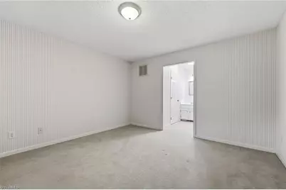 1021 Benjamin Parkway, Greensboro, NC 27408 - Photo 18
