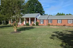 3418 Huffines Dr, Burlington, NC 27217 - Photo 20